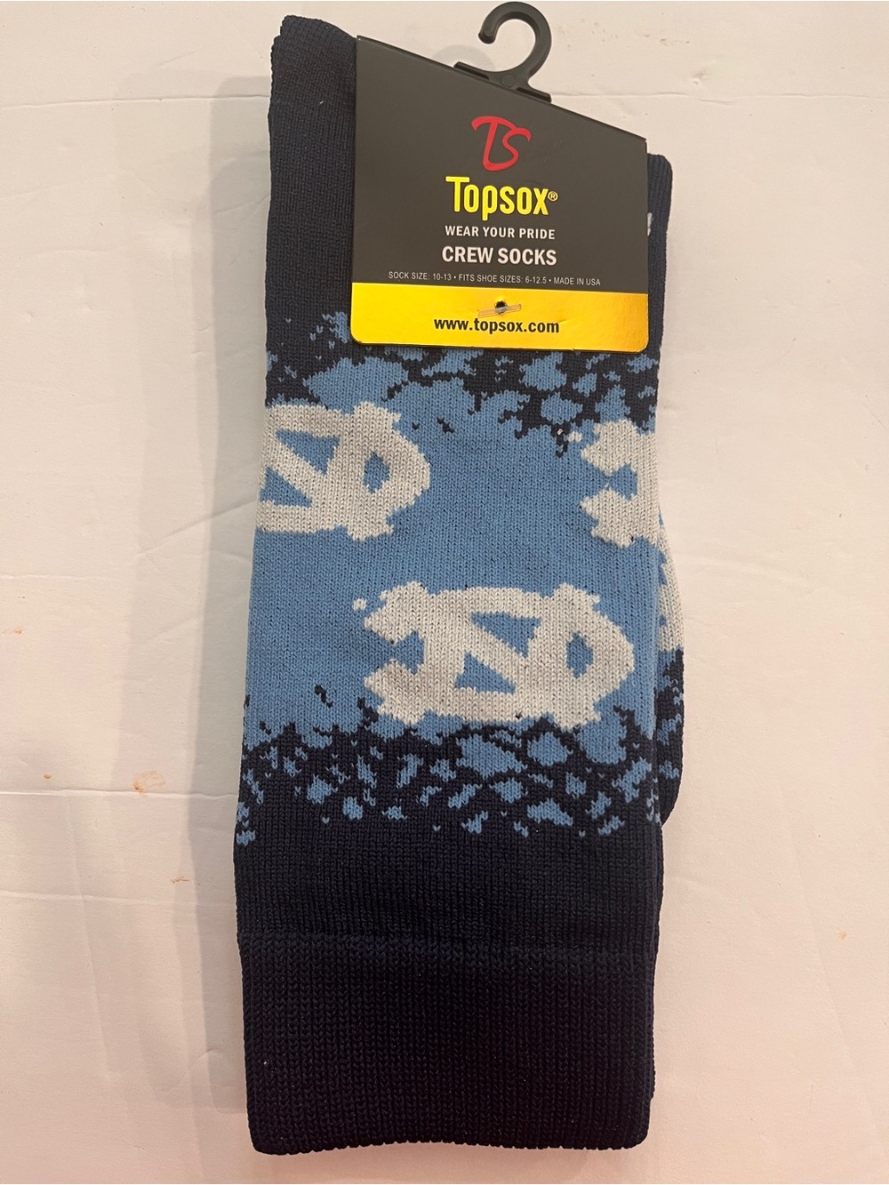 Men's North Carolina Tarheels Light Blue & Navy Patterned Socks